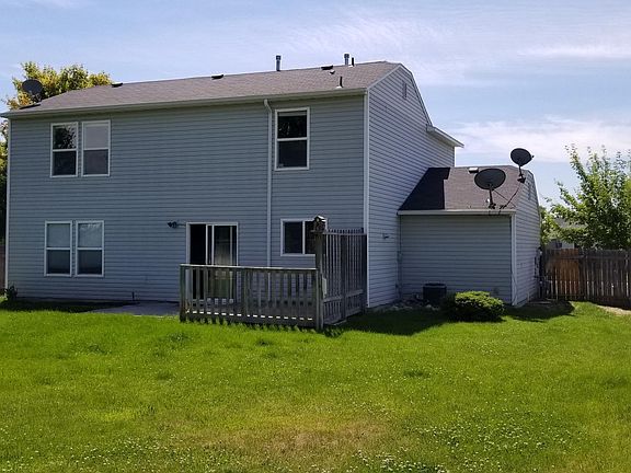 3rd image of 11334 W Meadowriver Dr