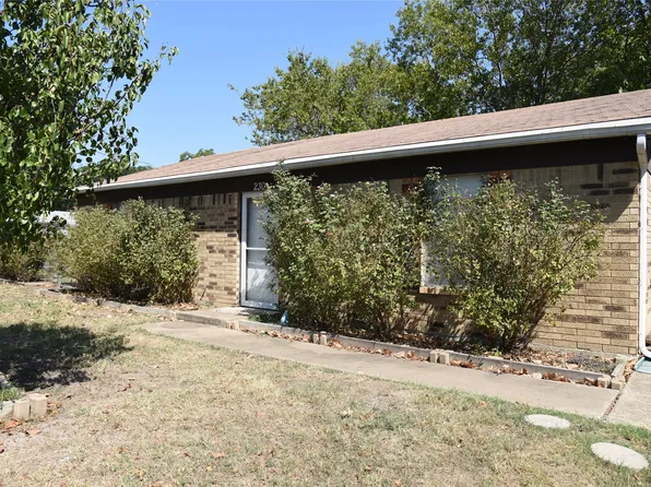 230 Gorman St, Corsicana, TX 75110