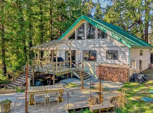 1525 Columbia Vista Drive, Pt Roberts, WA