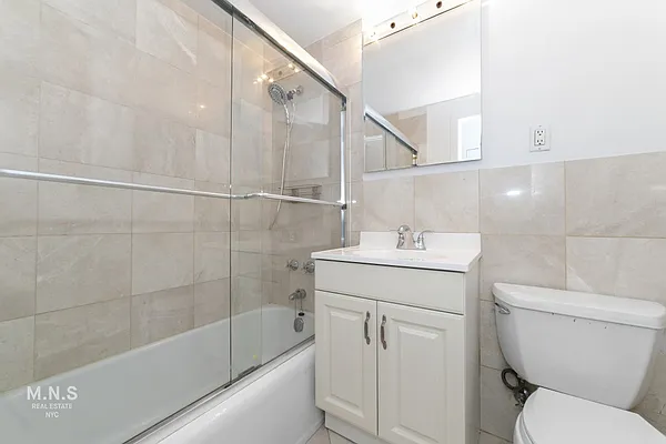 Rented by MNS | media 11