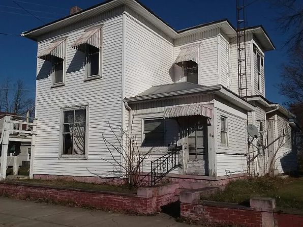 207 N Main St