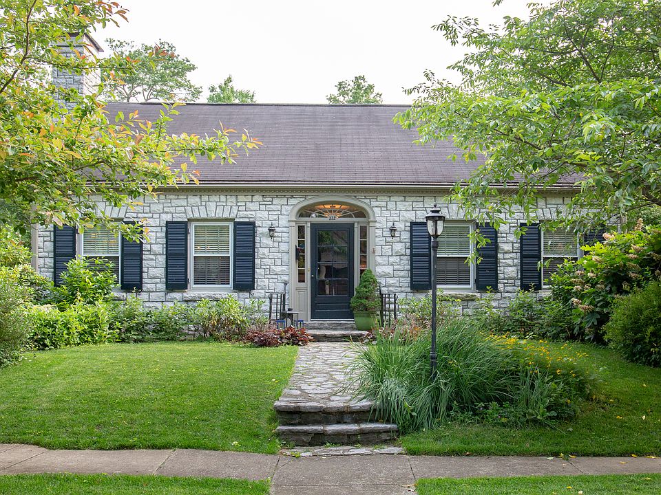 1st image of 332 Arcadia Park