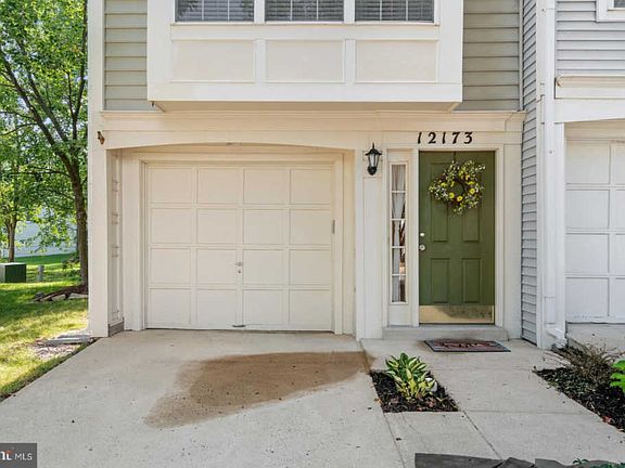 2nd image of 12173 Caithness Cir