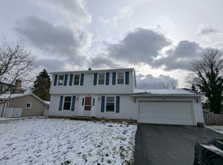212 Carmas Dr, Rochester, NY 14626