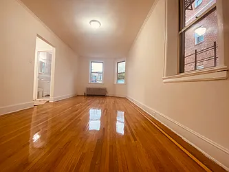Rented by Silverstein Collection LLC 