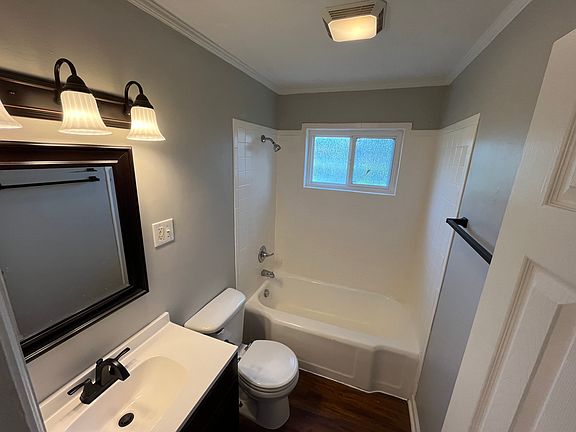 4th image of 204 Maplewood Ave