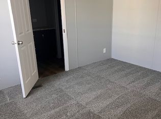 25 W Manor St, Oxford, MI 48371
