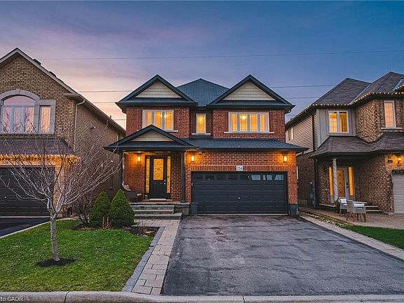 5th image of 154 Keystone Cres