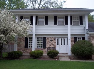 52537 D W Seaton Dr, Chesterfield, MI