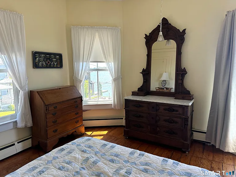 18 Prospect Hill Rd — Photo 18