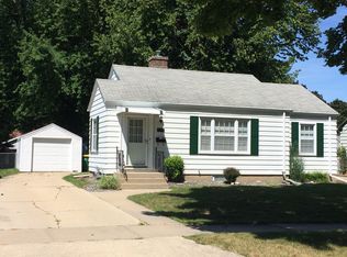 717 N Buchanan St, Green Bay, WI 54303