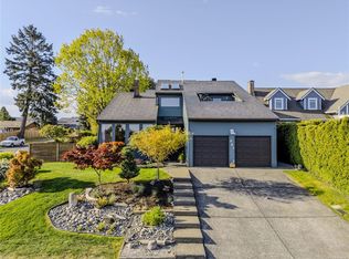 501 Westview Pl, Nanaimo, BC V9V 1B3