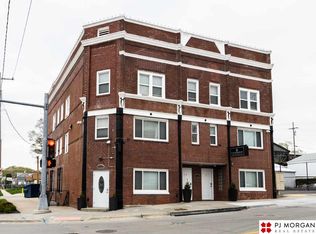 1052 S 20th St APT 3, Omaha, NE 68108