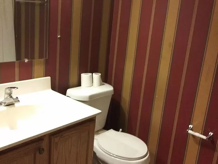 14169 Spring Hill Dr — Photo 20