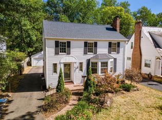 206 N Stanwood Rd, Columbus, OH 43209