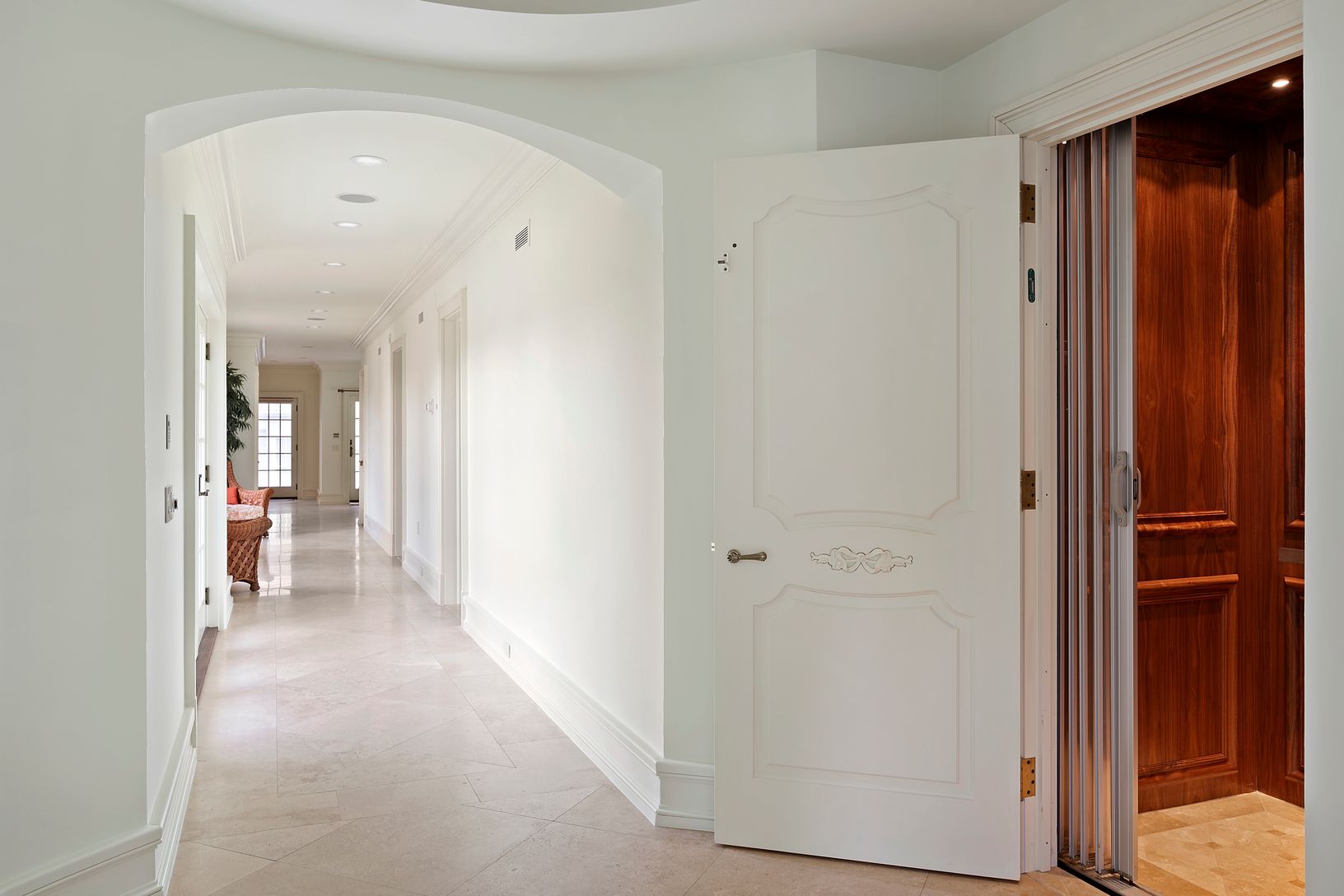  State of the Art Elevator