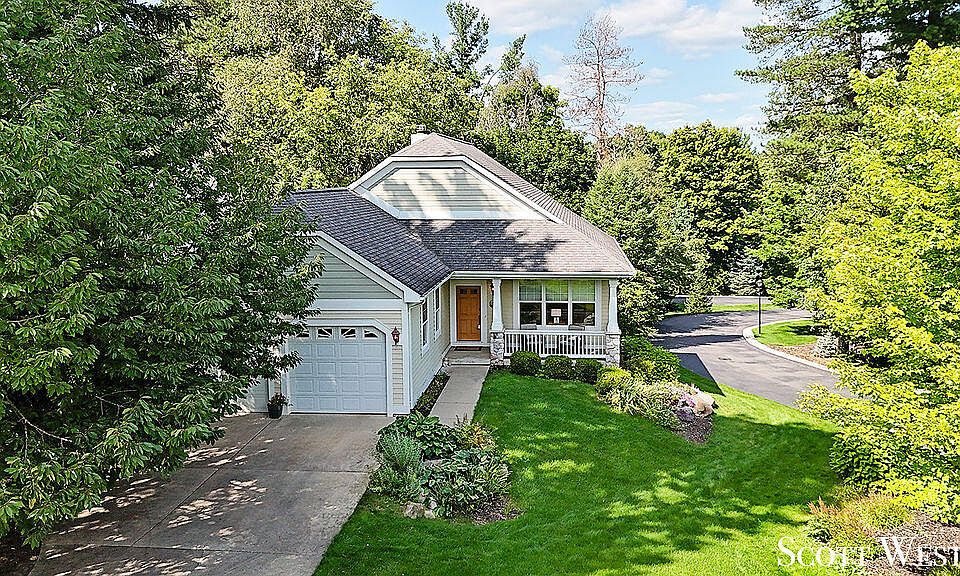 1st image of 2975 Overlook Summit Dr SE