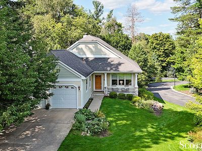 2975 Overlook Summit Dr SE, Grand Rapids, MI, 49546