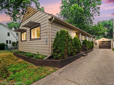 69 E Annabelle Ave, Hazel Park, MI, 48030
