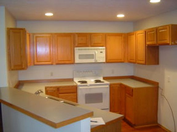 3rd image of 3537 Butternut Dr