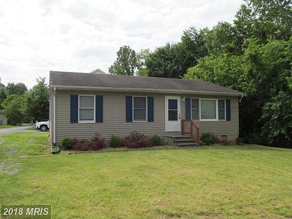 2nd image of 102 Wilson Ln