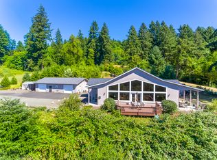 2225 E Madison Ave, Cottage Grove, OR 97424