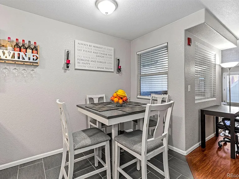 960 S Dawson Way #13 — Photo 8