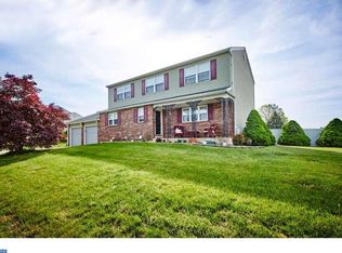 57 Flinthill Dr, Newark, DE 19702