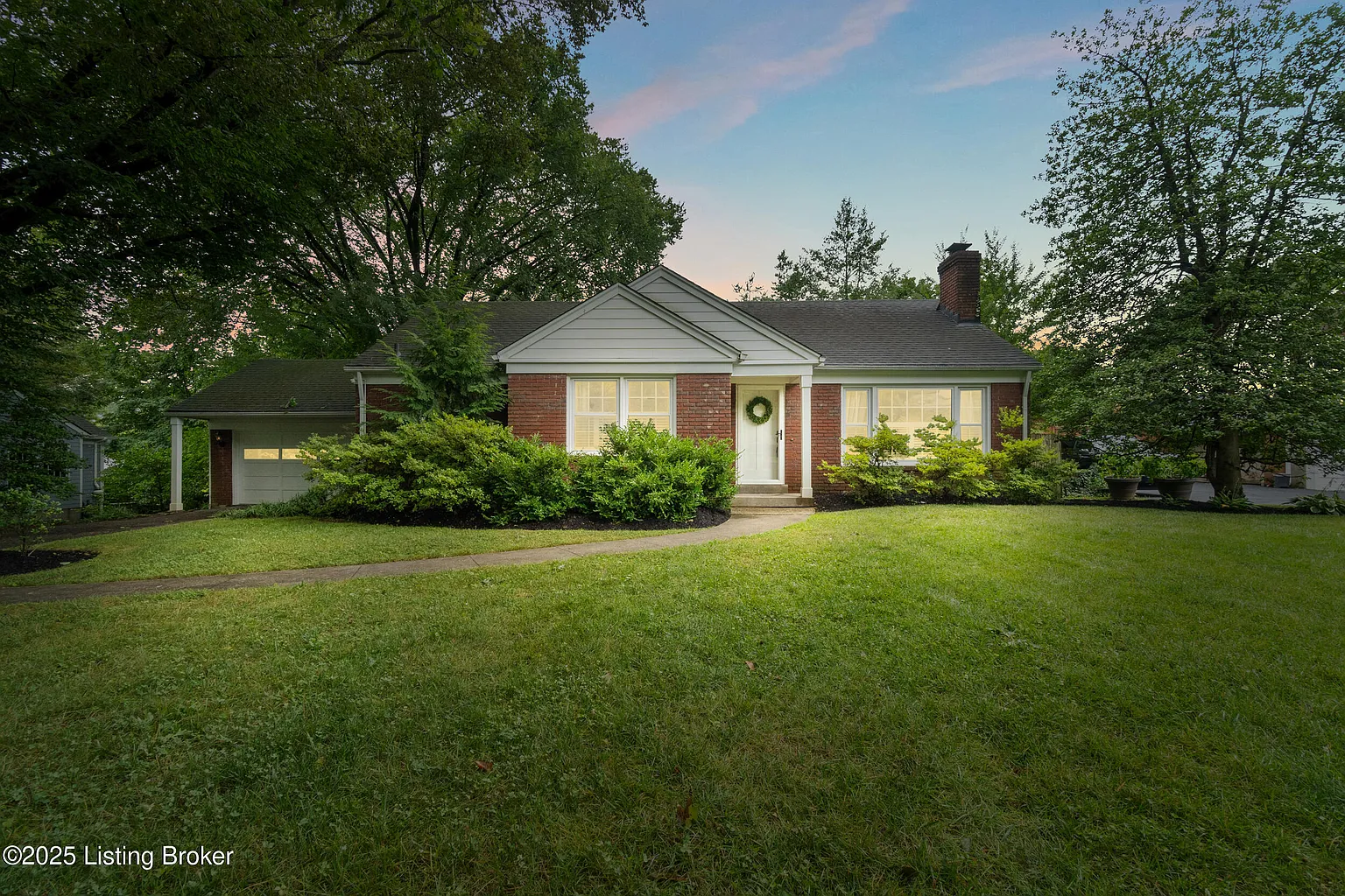 504 Kinglan Rd photo 1