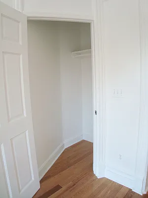 Rented by DSA Realty | media 40