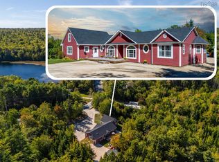 202 Mill Lake Rd W, Chester, NS B0J 1T0
