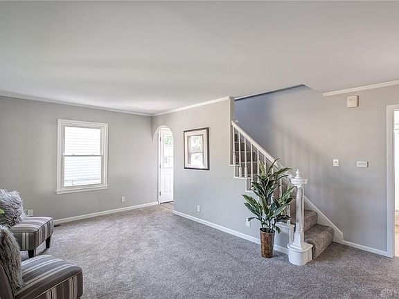 3rd image of 2116 E Bataan Dr