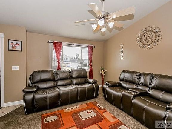 2nd image of 3629 E Pearce Dr