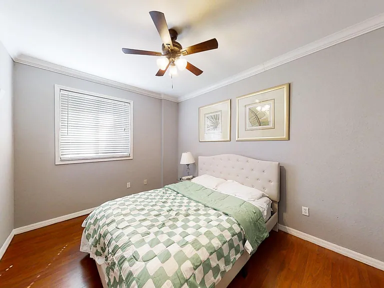 8659 Pegasus Dr — Photo 32