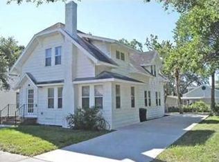 317 2nd Ave SW, Largo, FL 33770