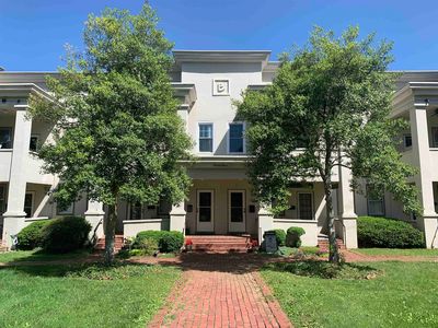 1311 N Augusta St APT 6, Staunton, VA, 24401