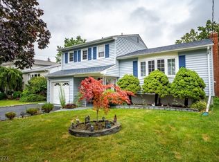 2455 Belcher Dr, Union, NJ 07083