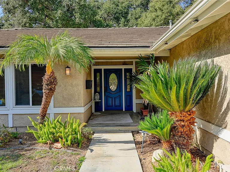 261 Oakhurst Ln — Photo 5