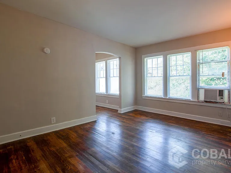 678 Somerset Ter NE #1 — Photo 4