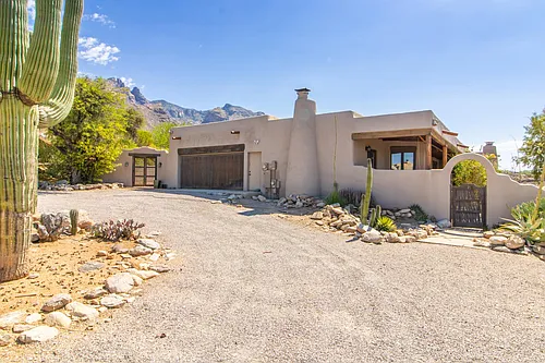 7164 N Cathedral Rock Pl Photo 1