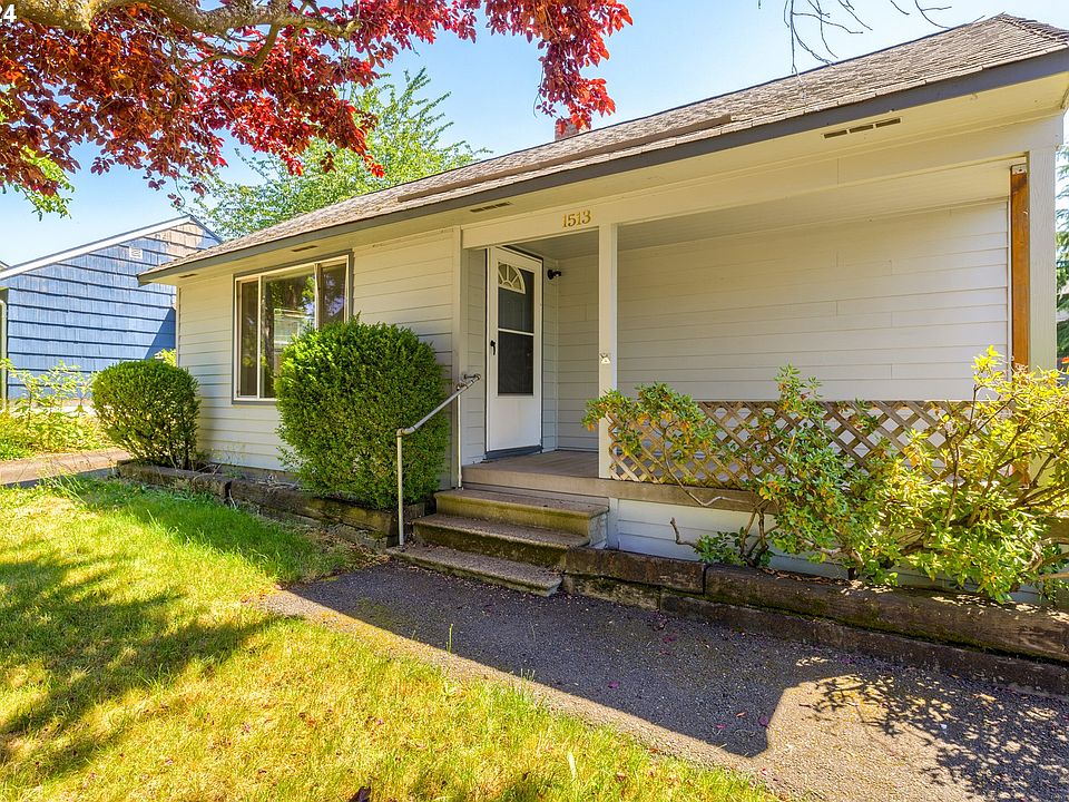 1st image of 1513 Manor Ln