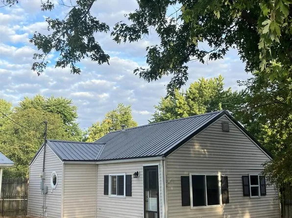 106 N Franklin St, Clayton, IL 62324