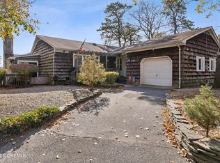 414 Lake Shore Dr, Brick, NJ 08723