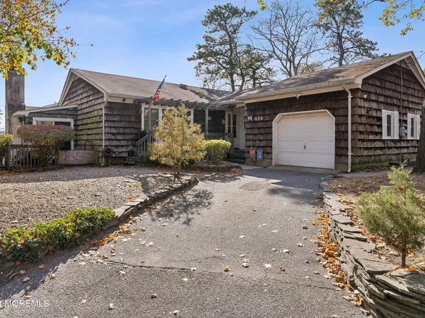 414 Lake Shore Drive, Brick, NJ 08723