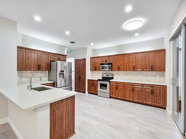 6364 NW 78th Dr — Photo 19