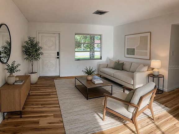 5th image of 1051 VENETIAN PARKWAY
