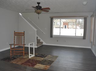 6928 Village Gate Trace, Louisville, KY