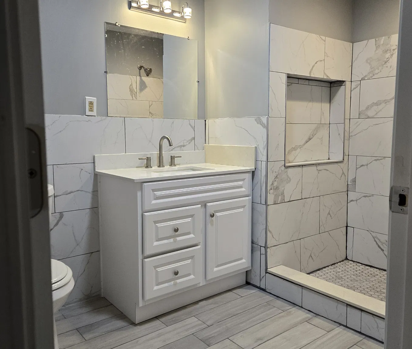 2 bed, 750 sqft, $1,300 — Photo 2