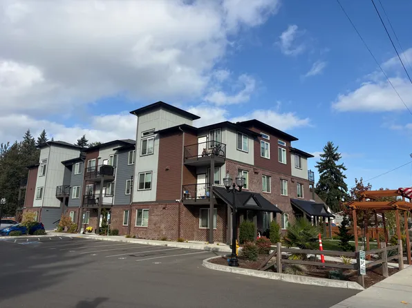 1245 Beach Ave #307, Marysville, WA 98270