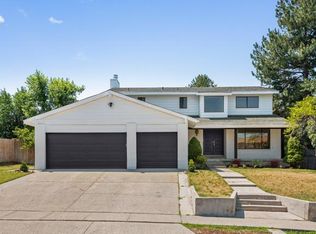 1784 E Glider Ln, Sandy, UT 84093